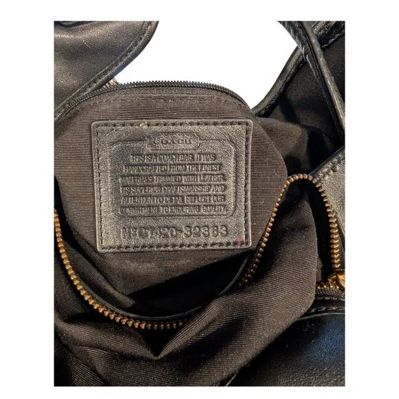 Coach Madison Carlyle Cream Black Leather Shoulder Bag Gold Hardware #32363 - Picture 2 of 16